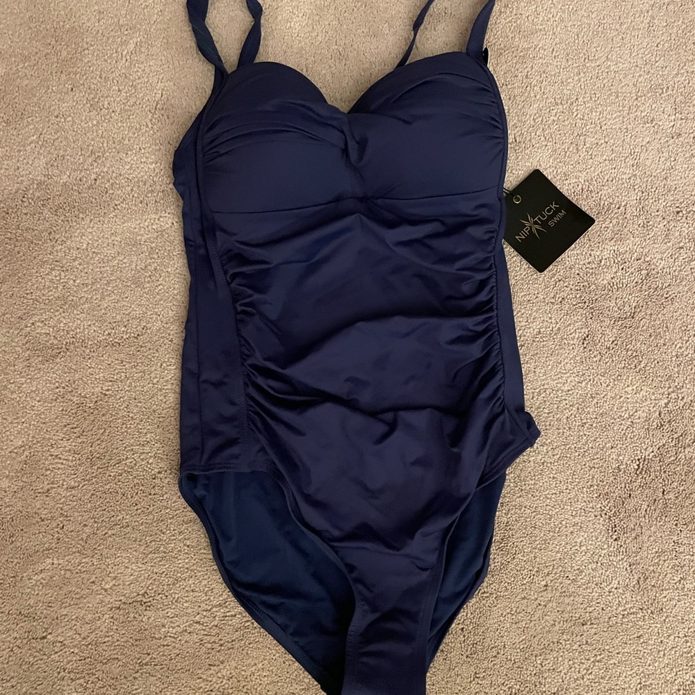 Women’s One Piece Swimsuit: Nip Tuck, Size 6